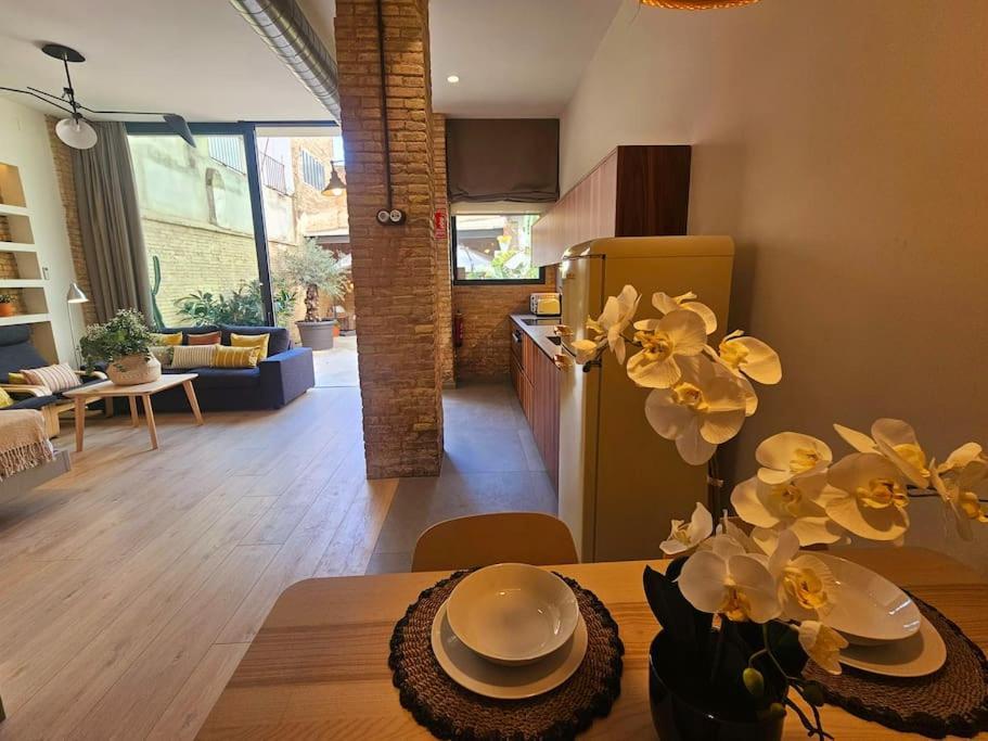 Апартаменты Tradicional Casa Con Patio Ruzafa Валенсия Экстерьер фото