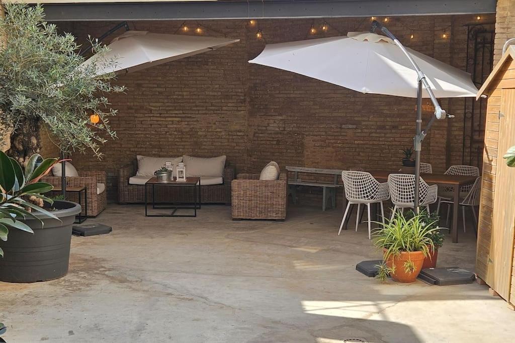 Апартаменты Tradicional Casa Con Patio Ruzafa Валенсия Экстерьер фото