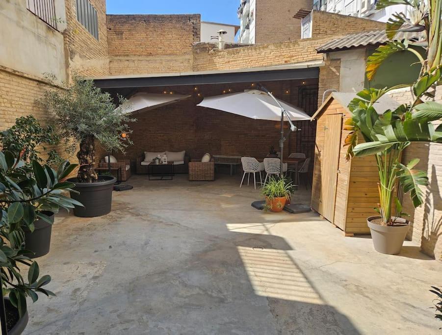 Апартаменты Tradicional Casa Con Patio Ruzafa Валенсия Экстерьер фото