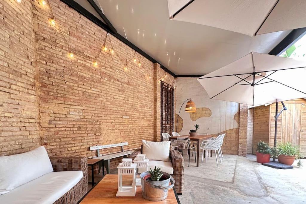 Апартаменты Tradicional Casa Con Patio Ruzafa Валенсия Экстерьер фото